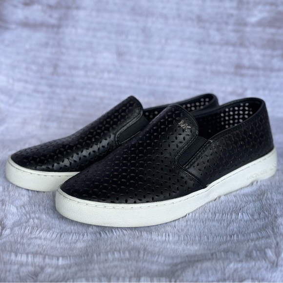 michael kors olivia lace up sneaker